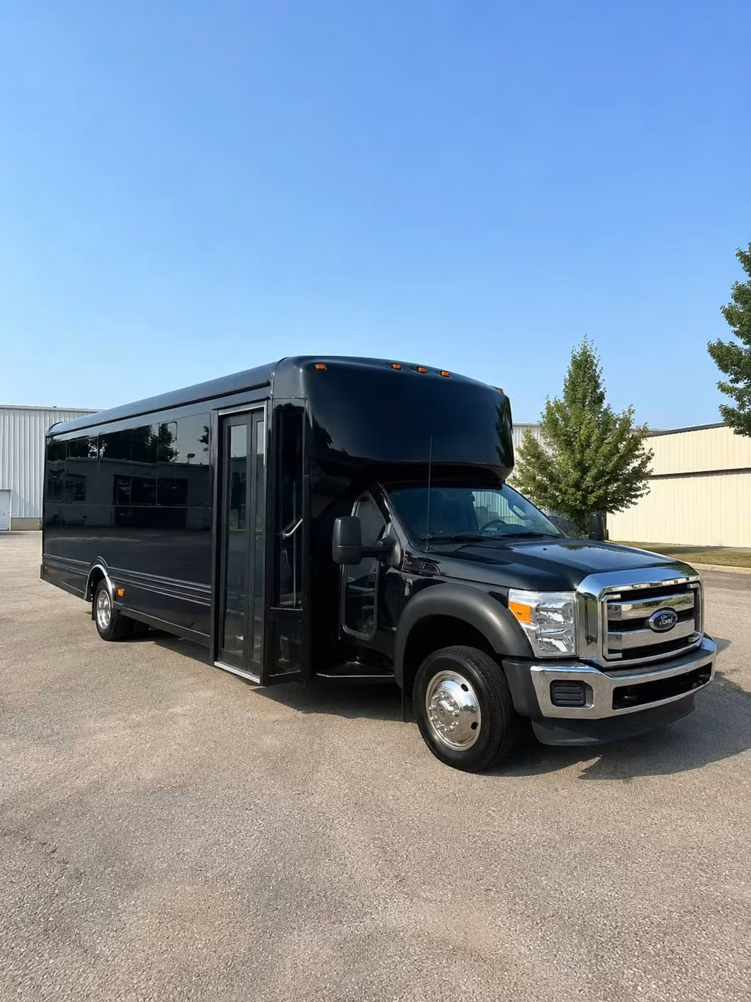 prom party buses in trenton are loaded with the amenities your group wants